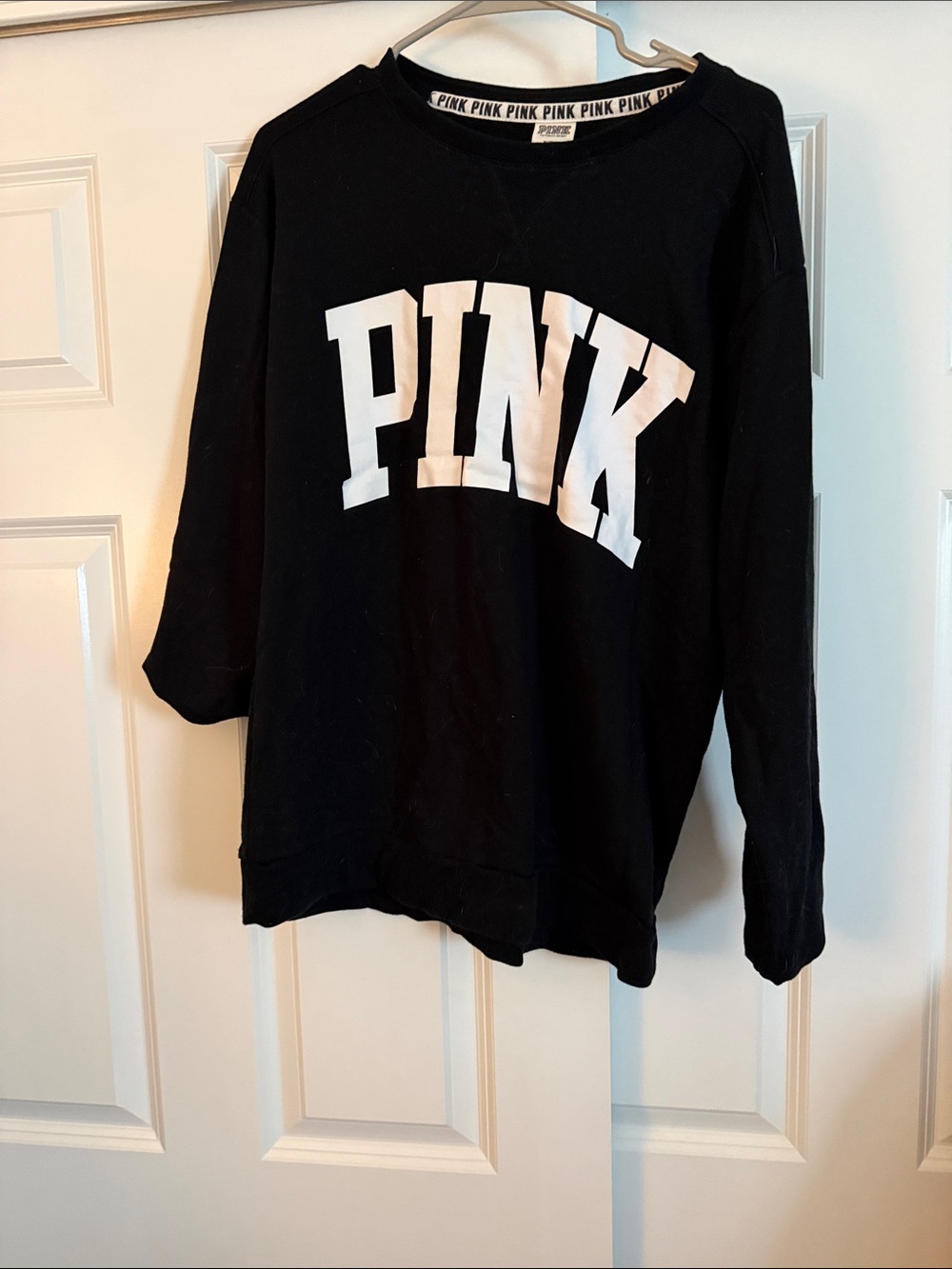 PINK Victoria's Secret Black Crewneck Sweatshirt with White Logo